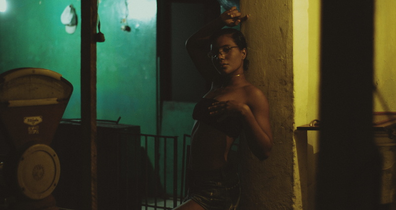 powerful, photographer, strong, canon, one person, young women, young, standing, looking, caípe, glasses, hair, 7d, unique, lowlight, 5K, photography