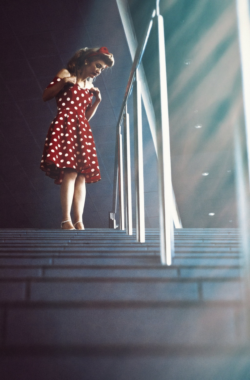 pin-up girl, dress, white, arena, people, beauty, stylish, females, staircase, window, hair, real people, vintage, woman, casual clothing, day, dot, ladder