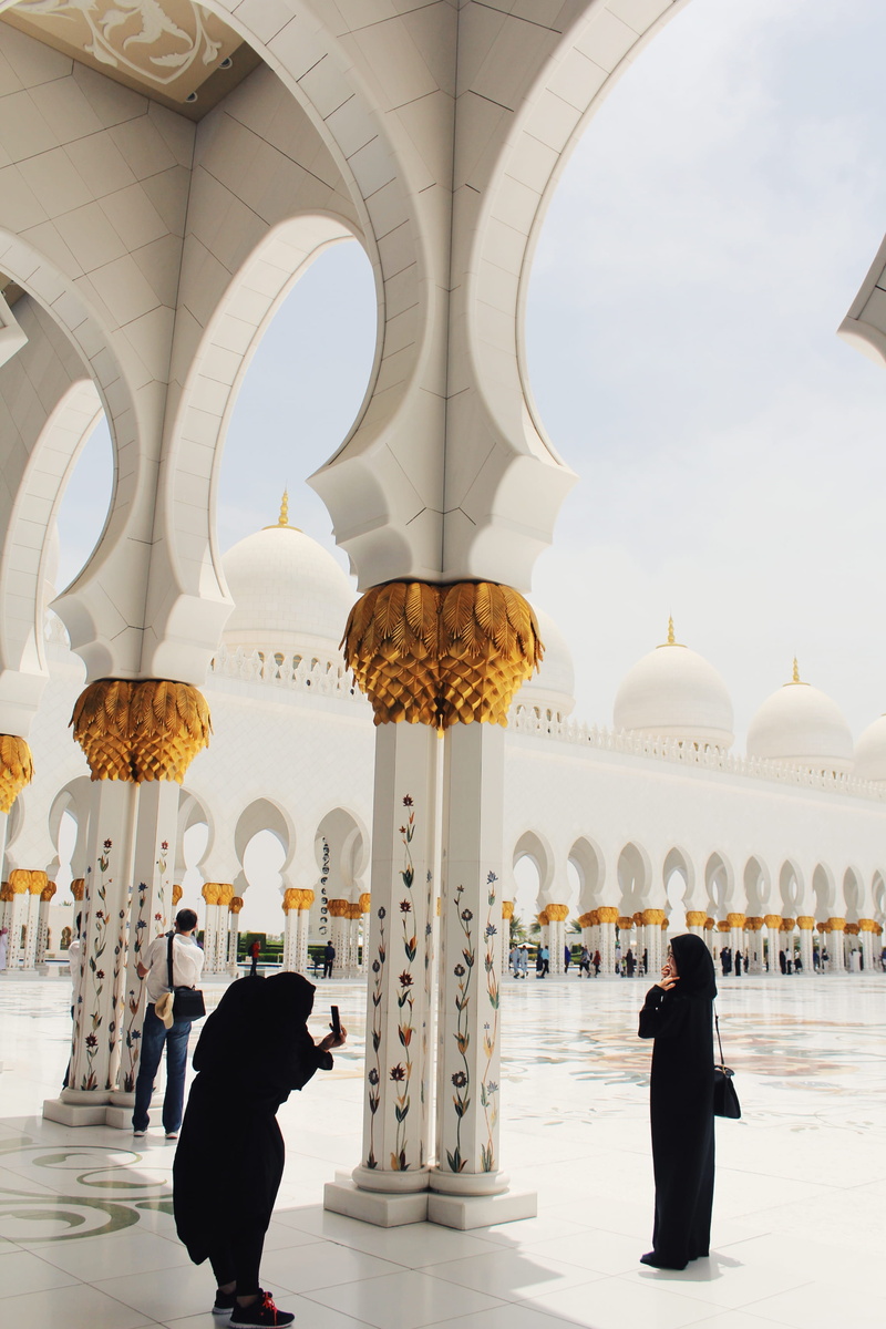 religion, the past, column, sky, pillar, building, woman, built structure, women, silhouette, visit, mecca, tourism, architecture, hijab, lifestyles, picture