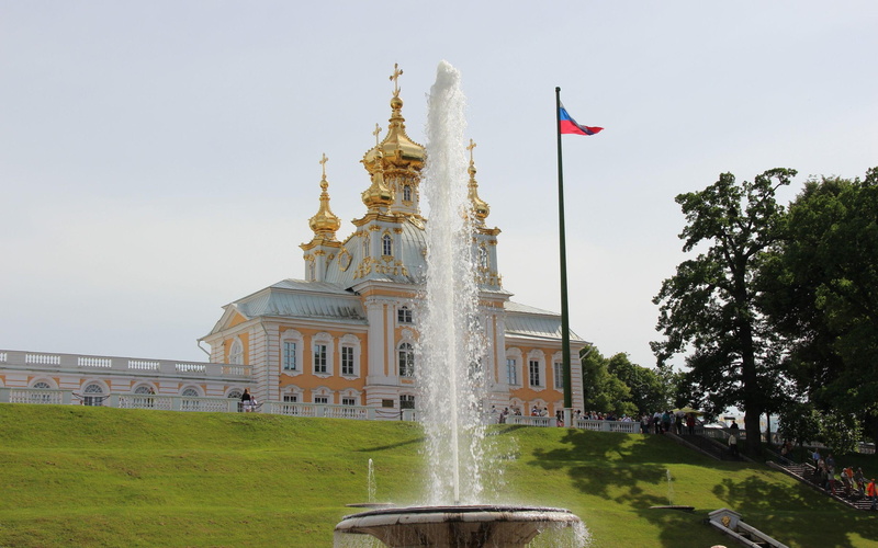 world, peterhof palace, palace, peterhof, gold, russia, beige, cathedral, russian, 2K, saint peterburg, 2560x1600, white, europe