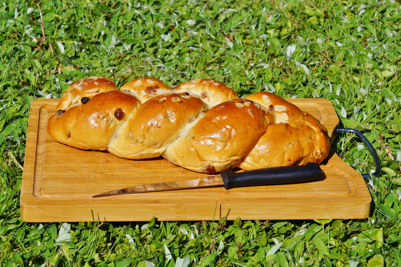 bake, striezel, freshness, still life, 5K, plant, bread, day, close-up, green color, easter braid, food, dough, french food, pastries, snack, no people
