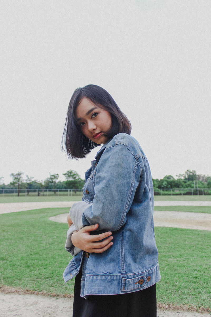 field, looking at camera, sky, girl, hair, real people, woman, young women, copy space, lifestyles, standing, 5K, indonesia, one person, long hair, portrait