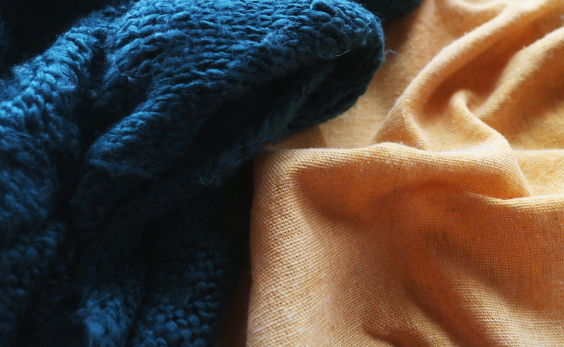 colour, textures, 5K, fabric, blanket, wool, soft, blue, wrinkles, textile, knit, knitted, yellow, warm clothing, furniture, close-up, contrast, full frame