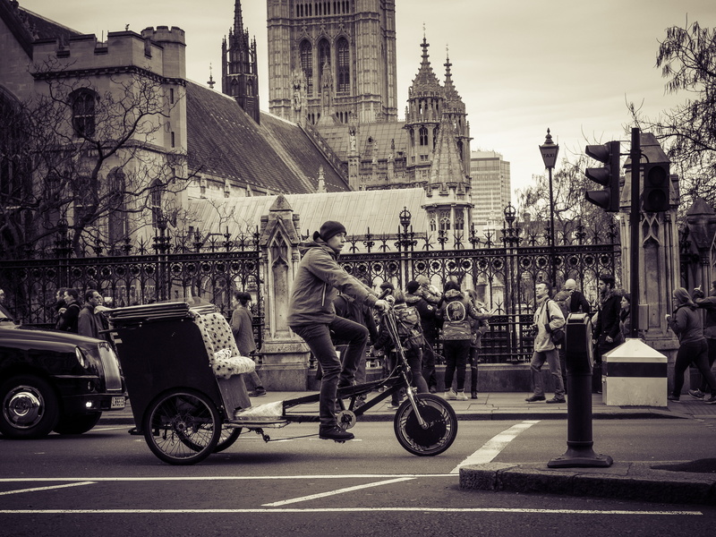 risk, real people, 4K, outdoors, riding, full length, building, architecture, black and white, city street, men, urban, road, mode of transportation, day