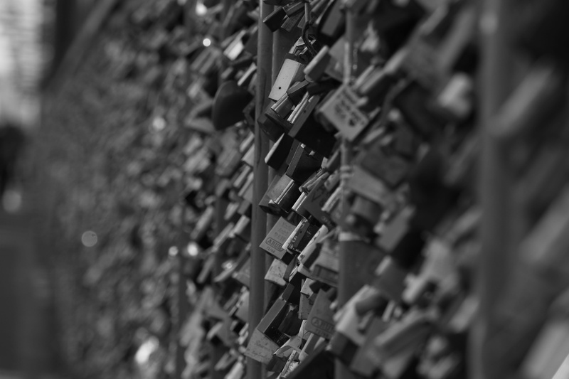Cologne, day, grid, capping, love, hohenzollern bridge, Love Locks, love symbol, full frame, safety, built structure, selective focus, connection, bridge locks