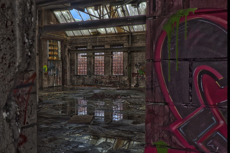 pforphoto, built structure, window, mood, messy, lost places, reflection, dilapidated, hdr, door, indoors, architectural column, old, ruin, past, damaged
