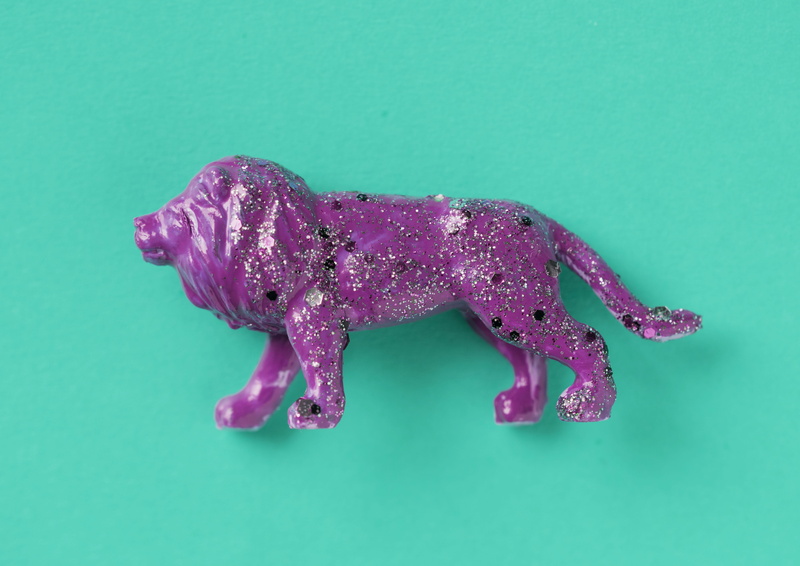 food, one animal, single object, style, effects, 4K, figure, flat lay, funky, sparkle, cut out, no people, vegetable, background, glitter, object, shimmer