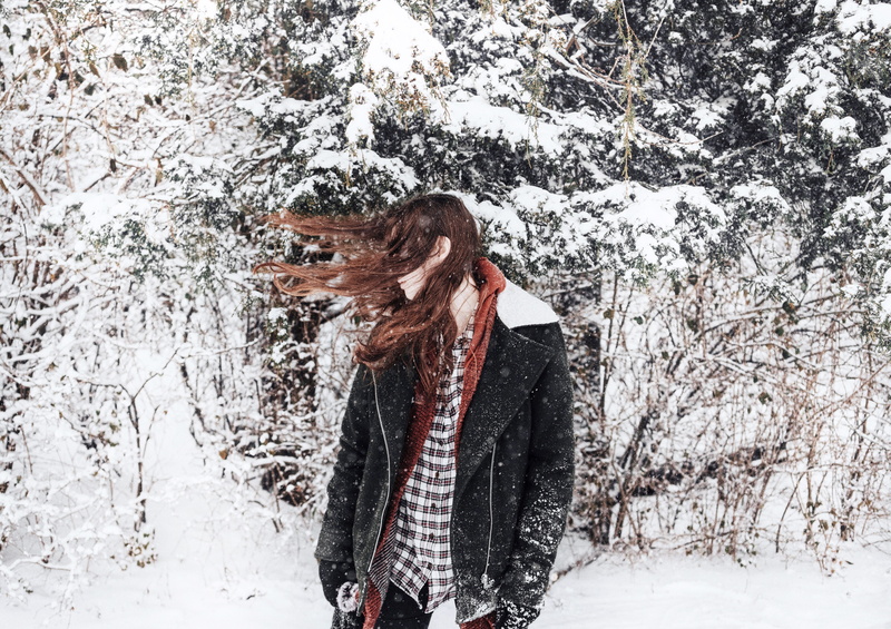 warm Clothing, windblown, only women, snowing, one Person, lady, hairstyle, forest, cold - Temperature, young adult, woman, adult, water Form, happiness