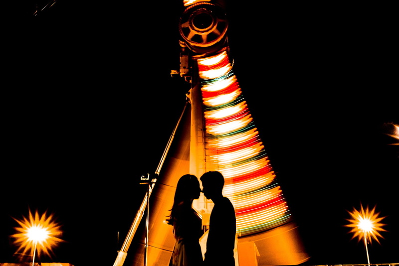 adults only, real people, women, lighting equipment, adult, copy space, Essay, illuminated, arts culture and entertainment, 1080P, lifestyles, of, sky