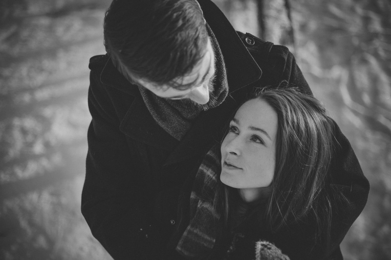 two people, togetherness, smiling, real people, behind, family, man, headshot, child, couple - relationship, hugging, woman, females, leisure activity