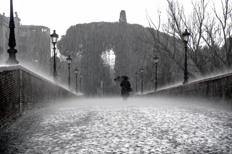 bridge, nature, wet, scenics - nature, black And White, passing, weather, leisure activity, long exposure, lifestyles, conditioner, umbrella, rainy day