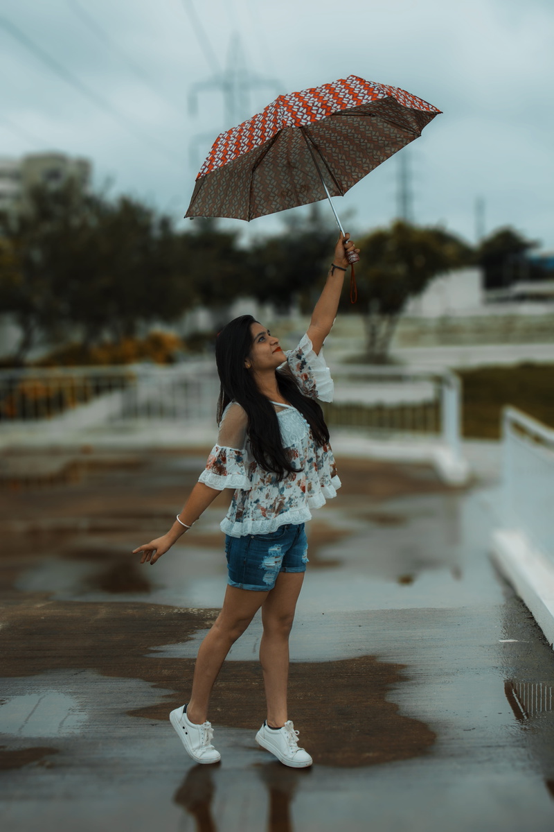 fun, nature, wet, raising, lifestyles, red, leisure, girl, umbrella, young women, rain, human arm, weather, cute, wear, hairstyle, standing, one person