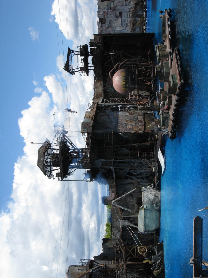 ruined, transportation, waterworld, building exterior, day, sunlight, blue, architecture, outdoors, sky, damaged, building, built structure, no people