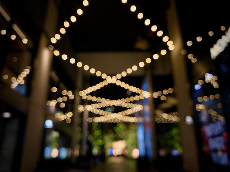 string lights, light - natural phenomenon, christmas, christmas lights, selective focus, lights, illuminated, citycenterdc, electricity, focus, focus on foreground