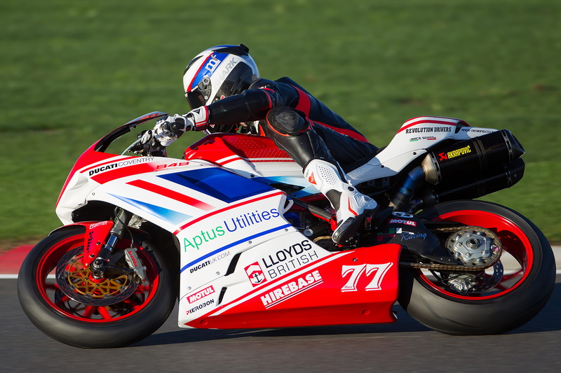 race, sport, speed, biker, auto racing, white, motor racing track, bike, people, boke, competitive sport, track, 2K, sportbike, crash helmet, helmet, motorbike