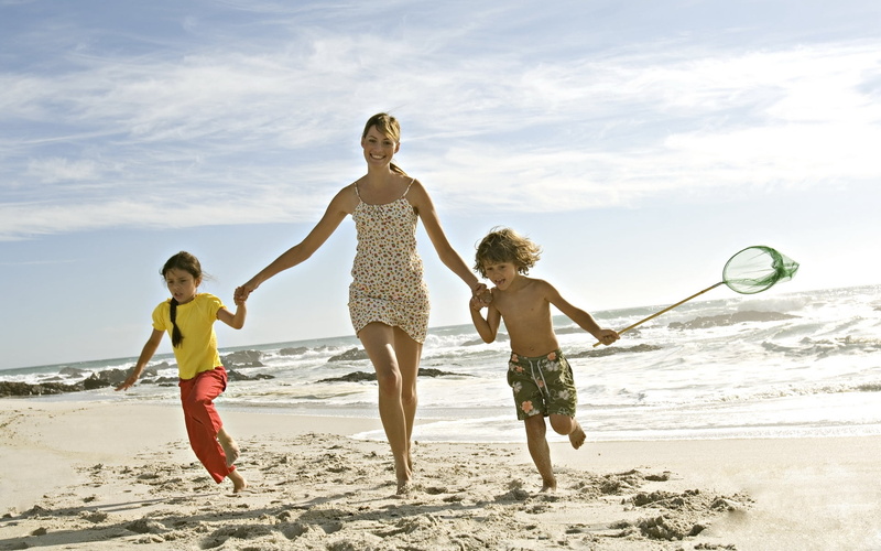playing, happiness, child, emotion, children, shore, men, sea, full Length, girls, people, leisure Activity, summer, sunlight, yellow, top, parent, carefree