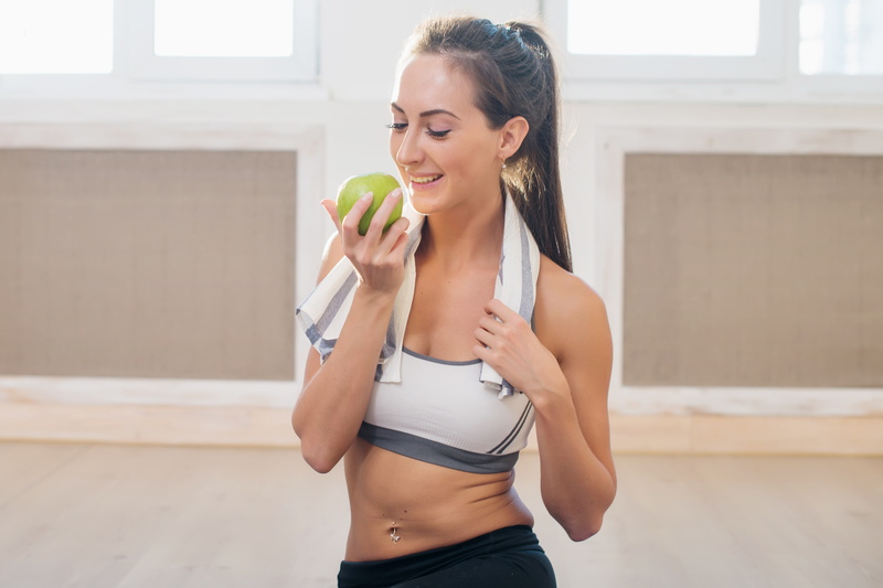 recovering energies, physical activity, healthy food, 4K, apple, sportswear