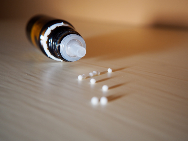 single object, disease, sniff, close-up, day, indoors, flu, table, lighting equipment, copy space, container, ill, homeopathy, cold, still life, medicine