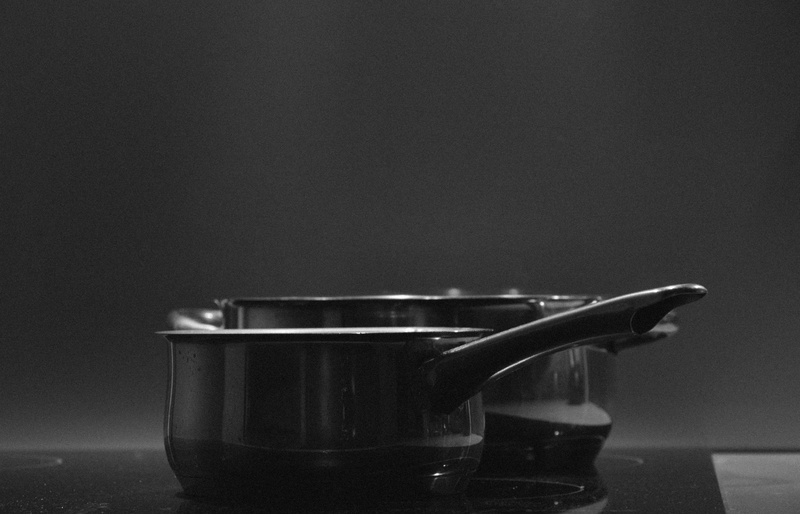 cooking, table, drink, focus on foreground, food, indoors, kitchen utensils, kitchen, steel, saucepan, domestic room, studio shot, container, electric stove