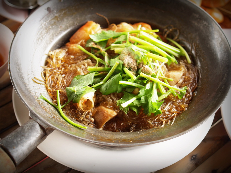 sauce, thai, healthy eating, ready-to-eat, chili, cook, pasta, household equipment, cooking pan, rice, cuisine, indoors, pepper, collage, lime leaf, herb