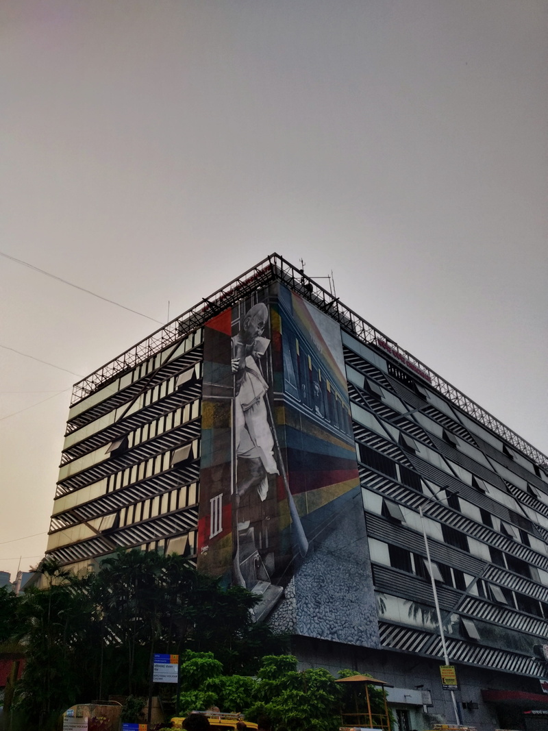 expression, no people, ad, office, skyscraper, city, low angle view, contemporary, building exterior, copy space, day, office building exterior, commercial