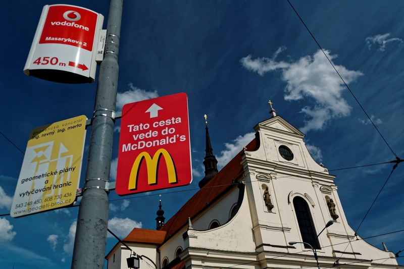 cloud - sky, information, historic old town, architecture, building, Advertising, historically, sign, Mcdonalds, old town, communication, text, sky, 2K