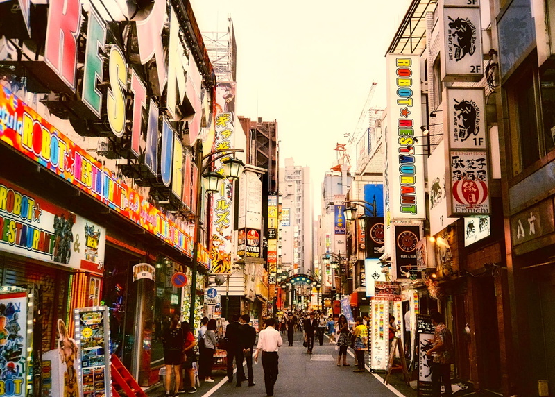 group of people, lifestyles, outdoors, city, non-western script, japan, city life, text, the way forward, store sign, street, 1080P, urban, architecture