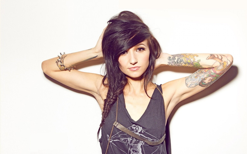 2K, swag, style, tattoos, girl, hand, charm, brunette