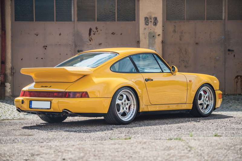 street, road, retro styled, building exterior, (964), vintage car, no people, city, yellow taxi, travel, prototyp, turbo, car, mode of transportation, yellow