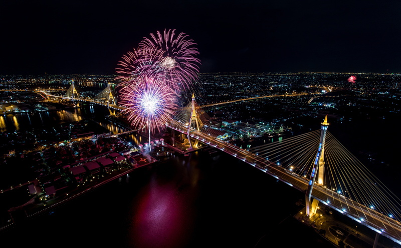 firework display, 5K, light, exploding, outdoors, firework - man made object, firework, sparks, skyscraper, architecture, aerialview, Celebration, cityscape