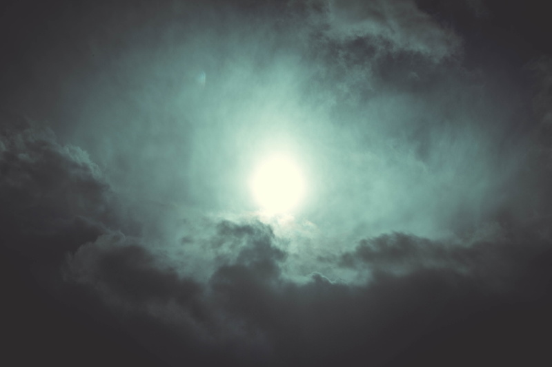 dark, sky, nature, meteorology, texture, dramatic sky, cloudy, storm, bright, luminosity, fog, round, 5K, cloudiness, low angle view, full moon, weather
