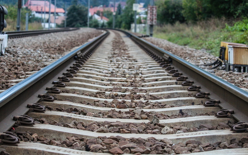 daytime, metal, straight, the way forward, nature, public transportation, no people, photography, train, 1080P, transportation, railway, stone - object