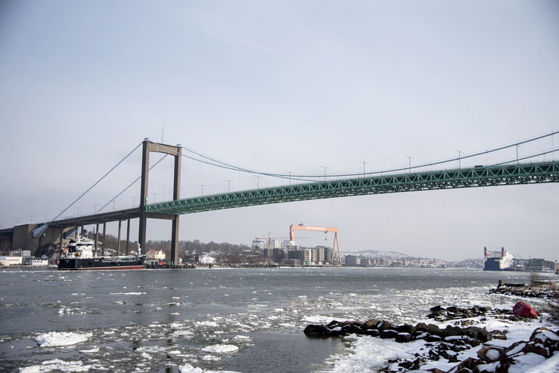gothenburg, connection, built structure, cityscape, bro, water, building exterior, today, gota river, travel destinations, sky, bridge, snow, blue, lap