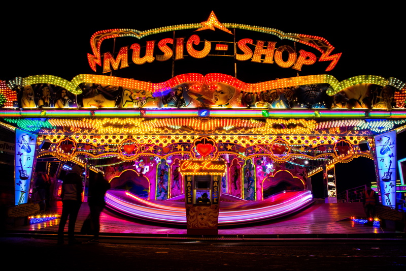 lights, glowing, carousel, light trail, arts culture and entertainment, Germany, built structure, incidental people, photography, structure, motion, night