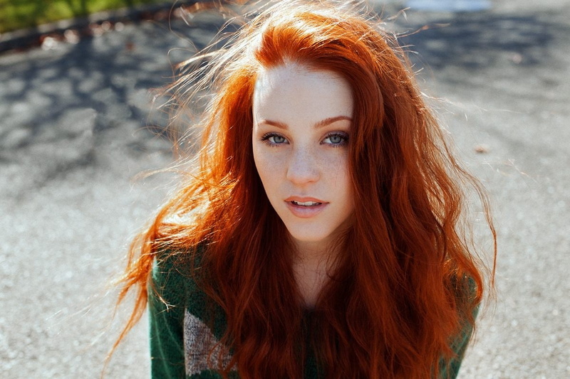 looking at viewer, blue eyes, face, fair skin, 480P, portrait, women outdoors, closeup, redhead