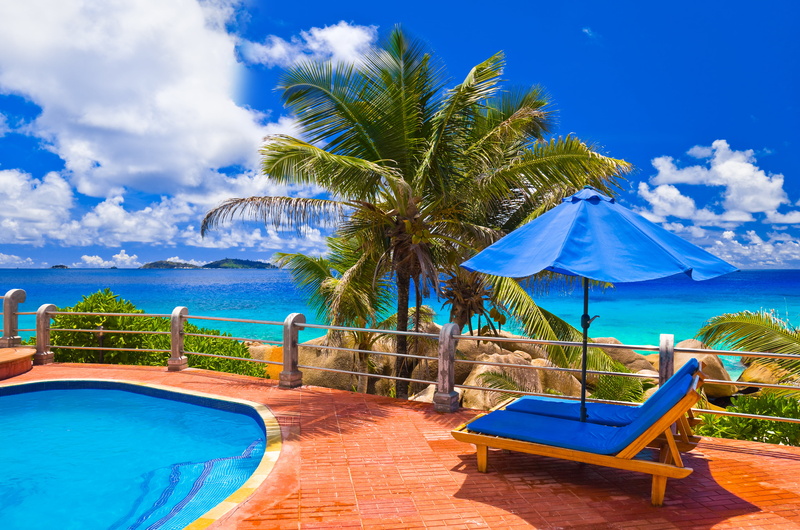 summer, island, umbrella, tranquility, 4K, plant, tree, lifestyles, no People, horizon over water, land, exotic, palm trees, water, sunny, swimming Pool