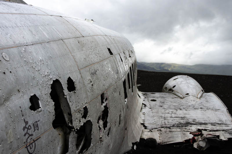 run-down, iceland, old, day, mode of transportation, nature, airplane, deterioration, bad condition, abandoned, 4K, decline, sky, crash, ruined, aerospace industry