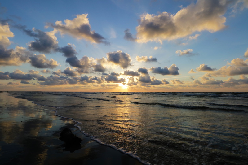 tranquility, nature, scenics - nature, beach, horizon over water, cloud - sky, reflection, flare, log, sea, texas, dusk, no people, clouds, idyllic, wide
