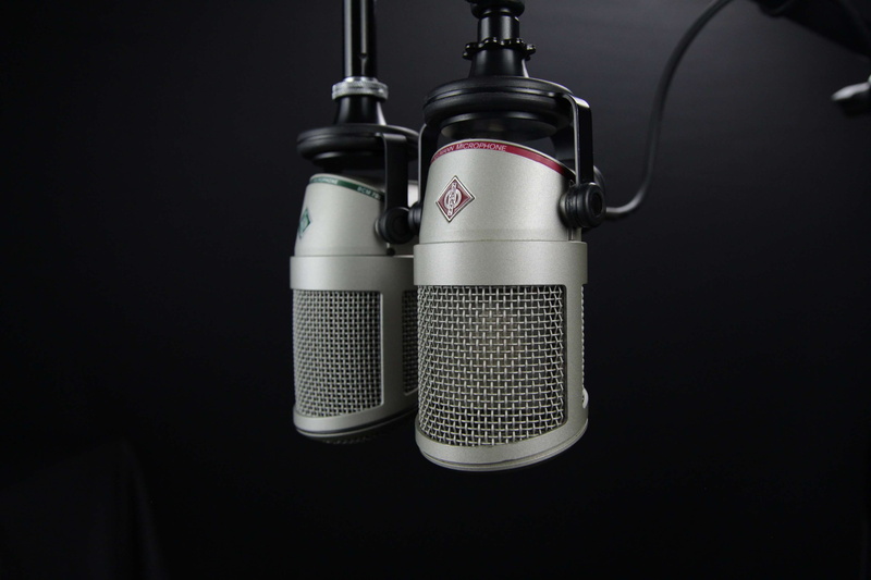 recording, black background, steel, communication, close-up, broadcast, silver colored, studio, cut out, 4K, power, speech, single object, electronics
