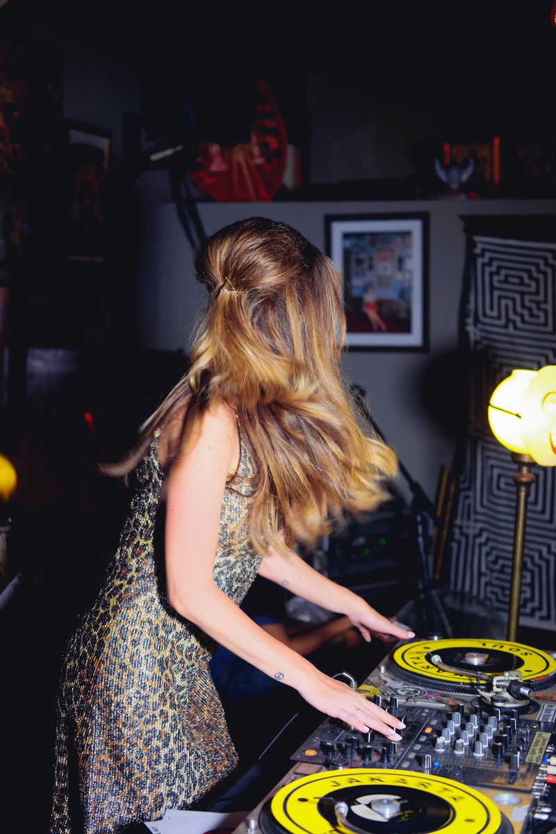 dancing, party, nightlife, jockey, equipment, young Adult, young Women, night life, entertainment Club, one Person, 4K, females, dark, club Dj, adult