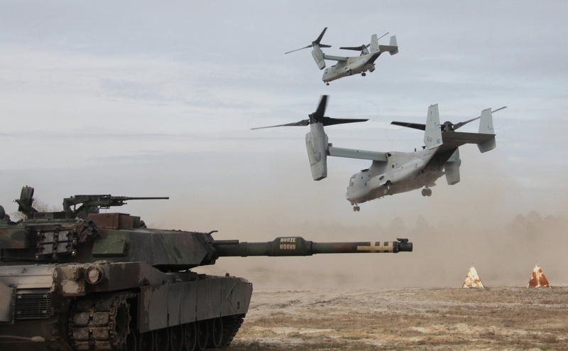 helicopter, 1080P, on the move, day, plane, no people, government, army, war, Tanks, outdoors, armed forces, sky, weapon, fighting, aerospace industry