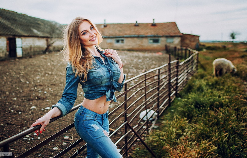 jeans, smiling, 1080P, portrait, blonde, denim, women, pants