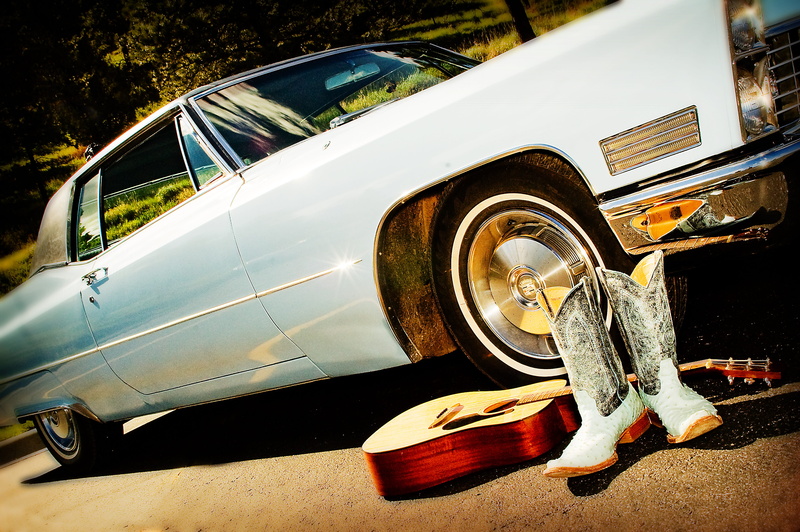 antique, baby blue, car tire, outdoors, reflection, mode of transportation, collectors car, musical instruments, driving, transportation, 5K, classic car
