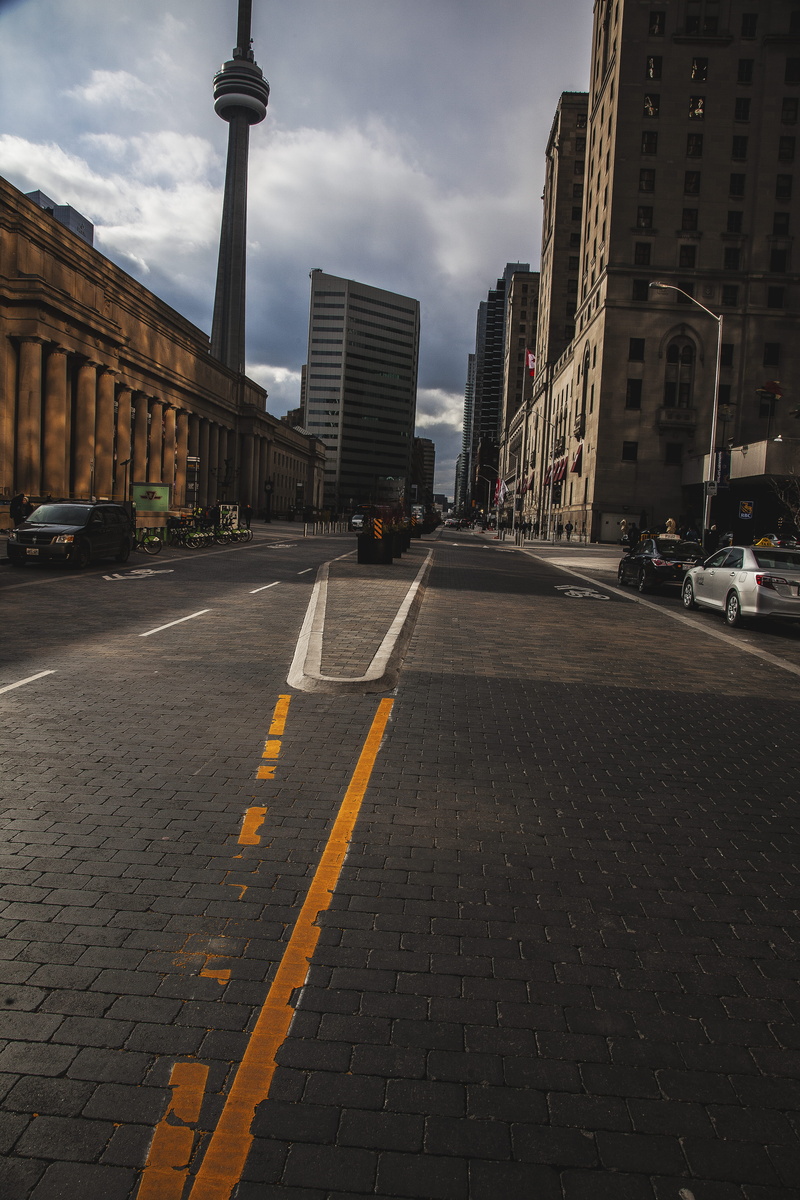 building, city street, the way forward, summer, path, surface level, ontario, 5K, walk, sky, street, direction, marking, no people, spring, road, car