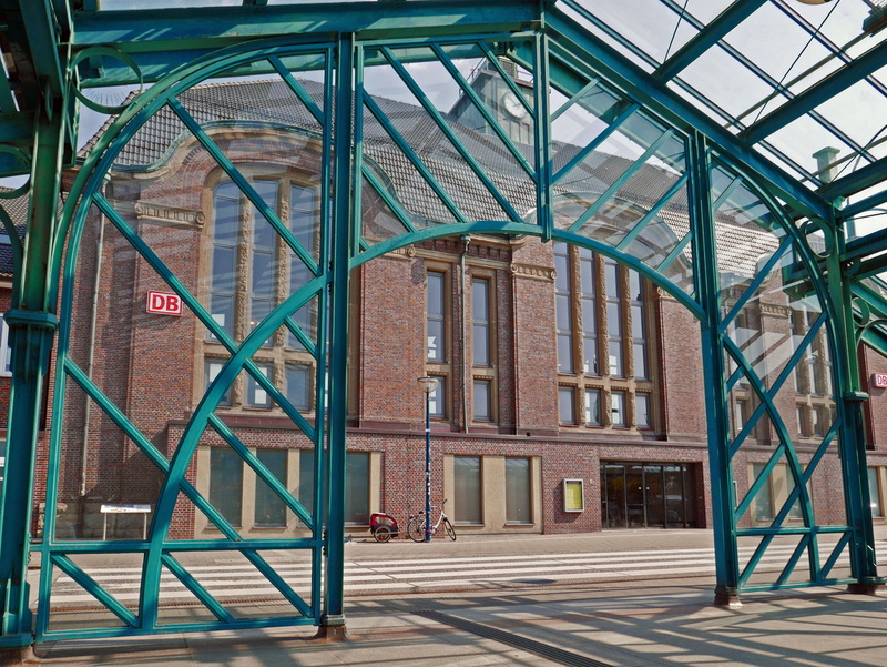 door, closed, deutsche bahn, shops, railway, security, outdoors, crosswalk, access, wood - material, staircase, day, passage, sunlight, bremerhaven, ceiling