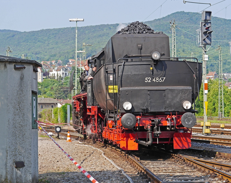 track, outdoors, locomotive, historically, motion, br52, railway, telephone, palatinate forest, shunting, steam train, travel, rail transportation, tradition