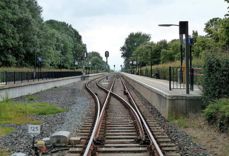 connection, transportation, rail transportation, gravel, public transport, signal, track, Rails, Transport, dutch railways, Railway, sky, direction, station