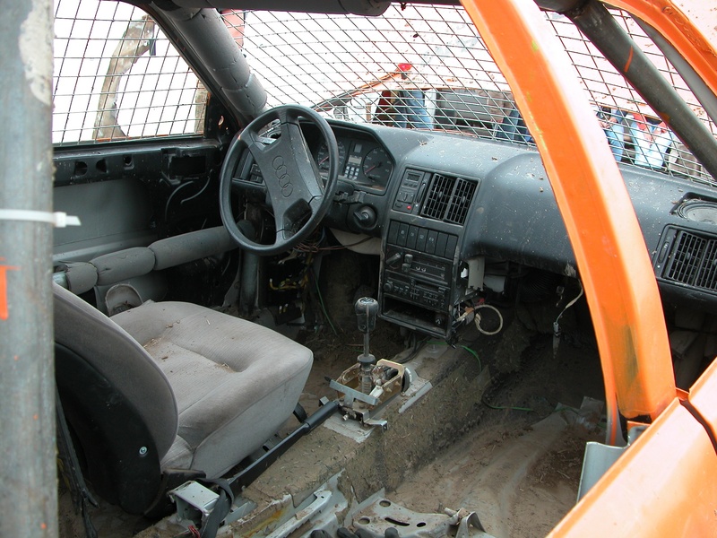 metal, outdoors, vehicle interior, restored, wheel, retro styled, car, abandoned, close-up, no people, demolished, engine, day, scrap, auto, motor vehicle