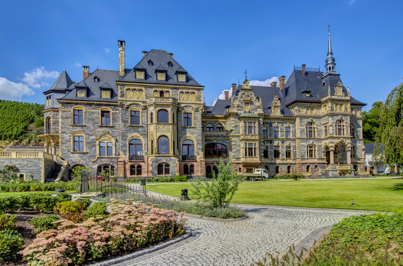 grass, nature, residential district, Lieser, building exterior, outdoors, clear sky, history, travel destinations, mansion, blue, day, the past, architecture