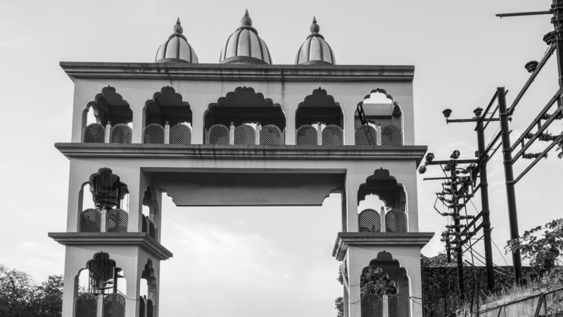 low angle view, dome, temple, architecture, pillar, belief, tiger, the past, hill, arch, day, 5K, built structure, place of worship, entry, no people